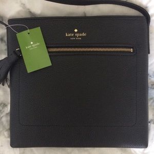 new with tags Kate Spade cross body purse!